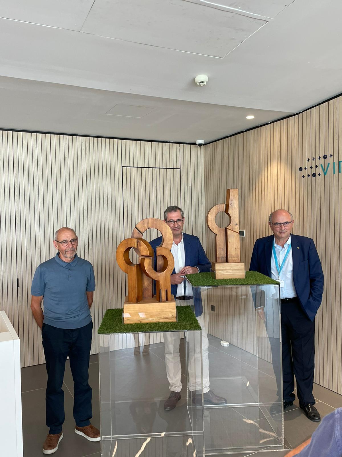 Acto-esculturas-Viralgen-1