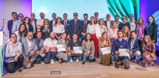 dc7a2238-1b81-8e4e-8a9a-89dd8547156f